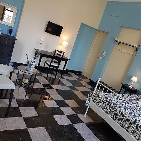 Central Suites Katania Zewnętrze zdjęcie
